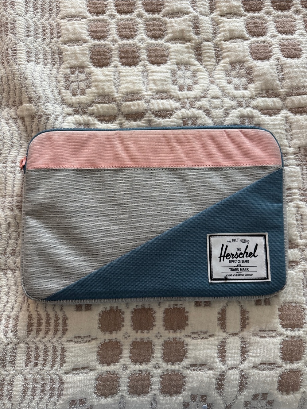 Herschel padded laptop sleeve for 12” laptop or tablet